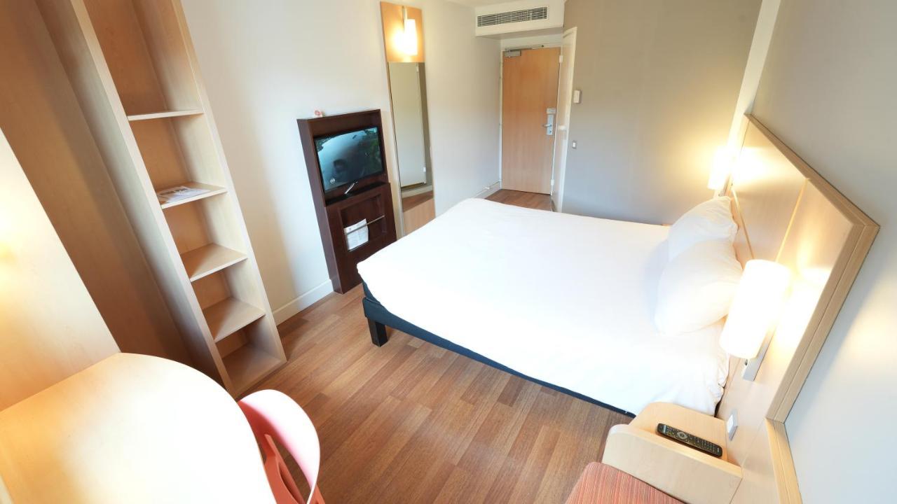 Ibis Vitre Centre Hotel Exterior photo