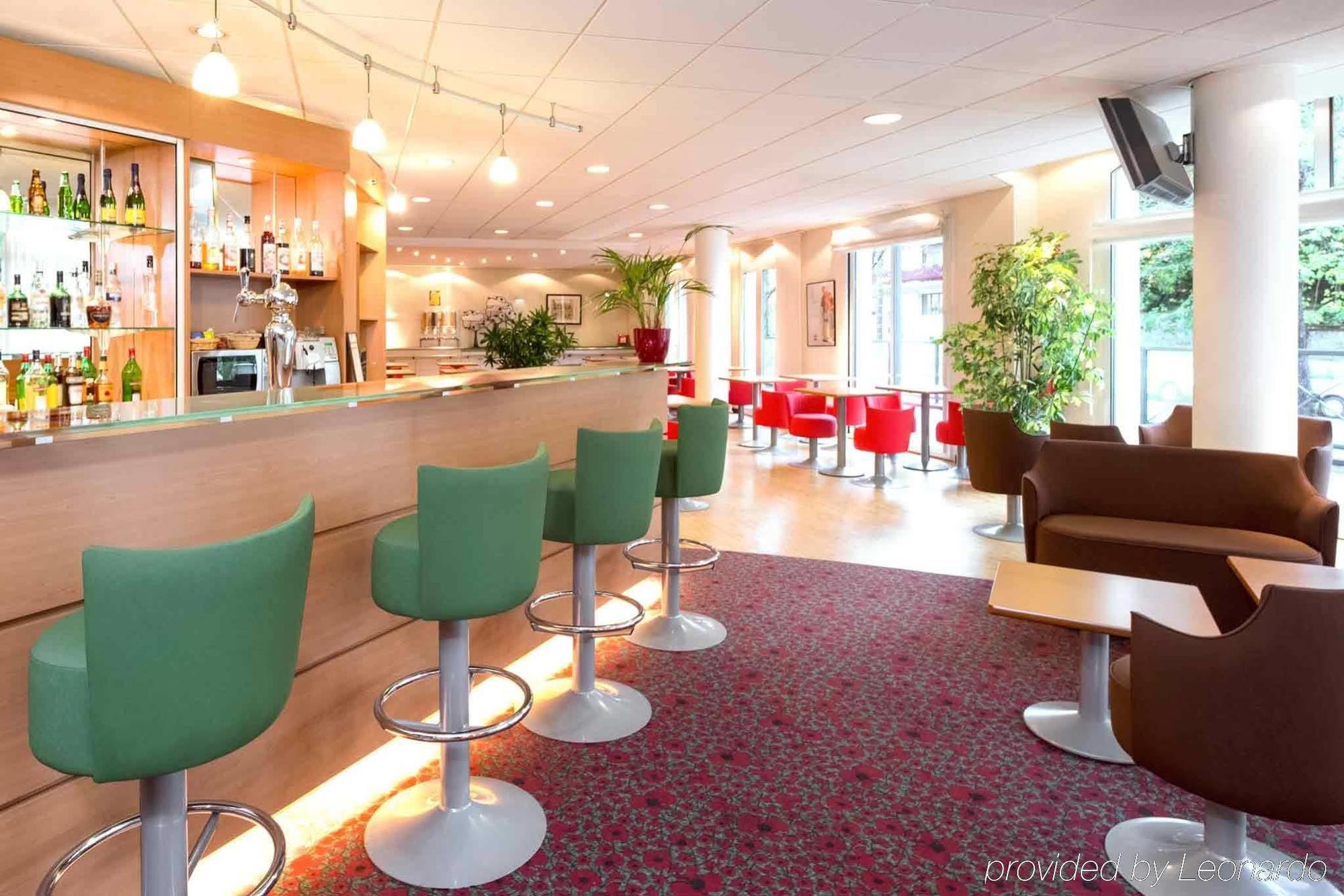 Ibis Vitre Centre Hotel Exterior photo